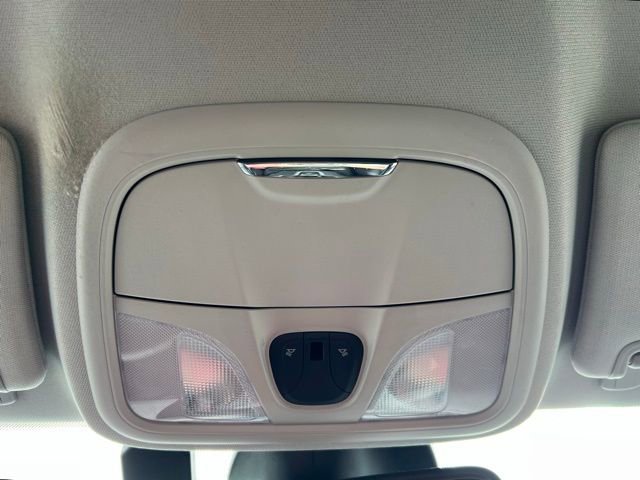 Used 2023 Jeep Cherokee Altitude Lux image 19