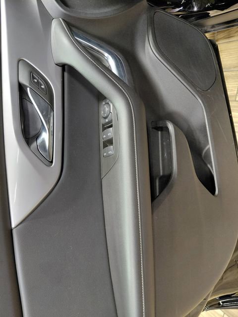 Used 2025 Chevrolet Blazer LT AWD/4WD image 35