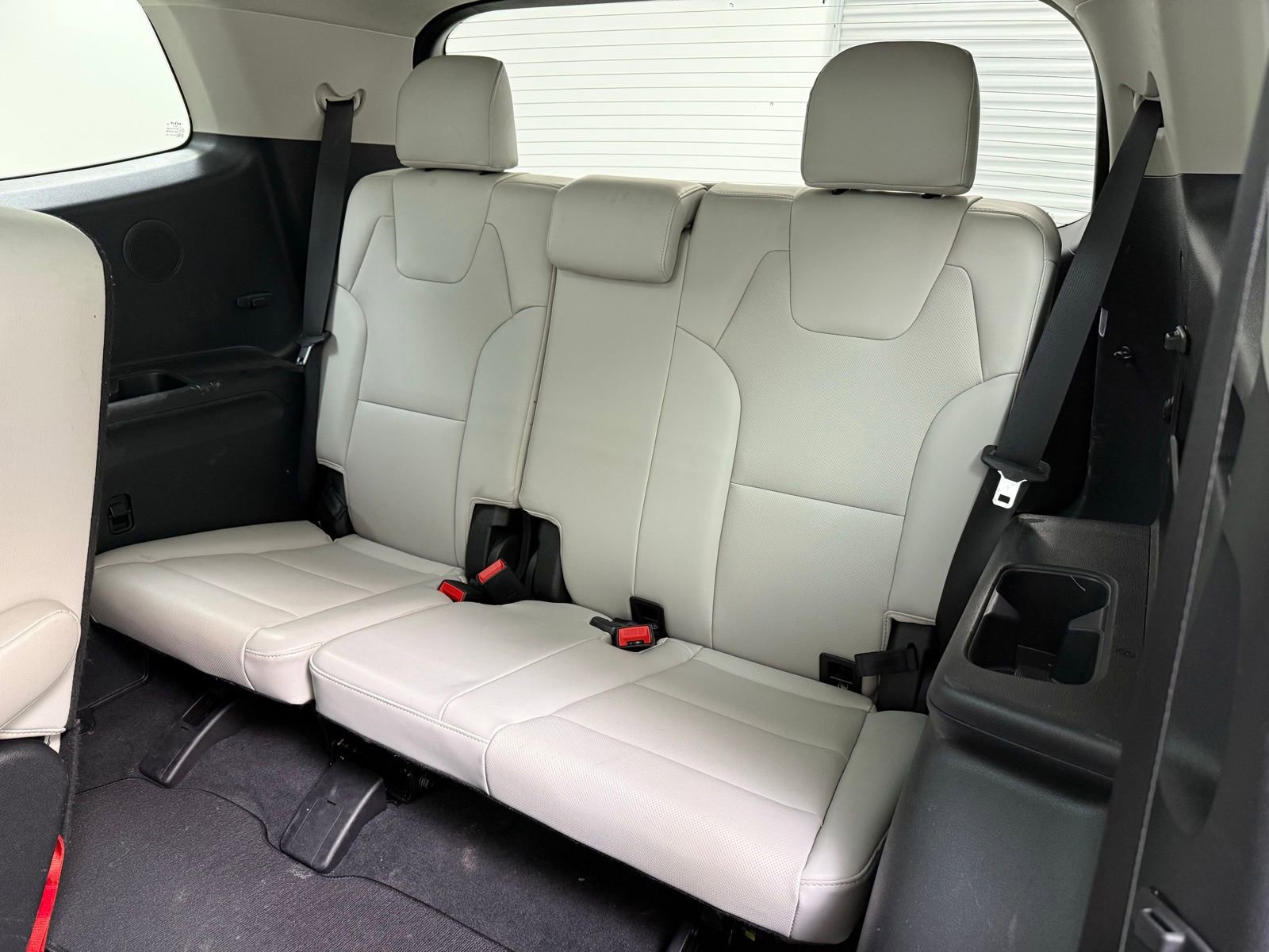 Used 2022 Kia Telluride SX w/ Towing Package image 21