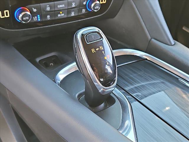 Used 2018 Buick Enclave Premium w/ Experience Buick Package FWD image 12