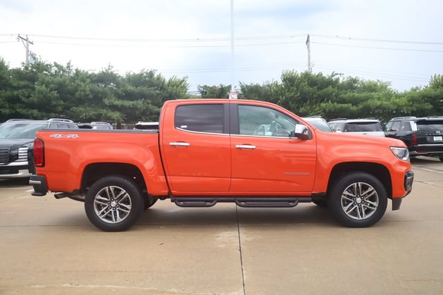 Used 2022 Chevrolet Colorado LT w/ LT Convenience Package AWD/4WD image 4