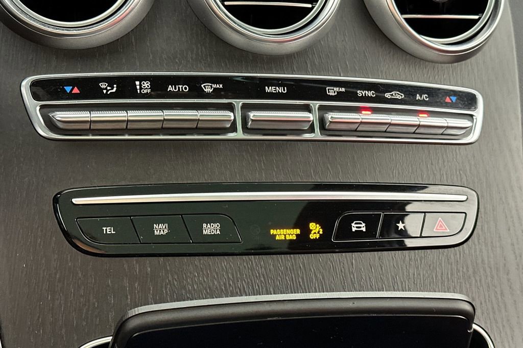 Certified 2022 Mercedes-Benz GLC 300 4MATIC image 27