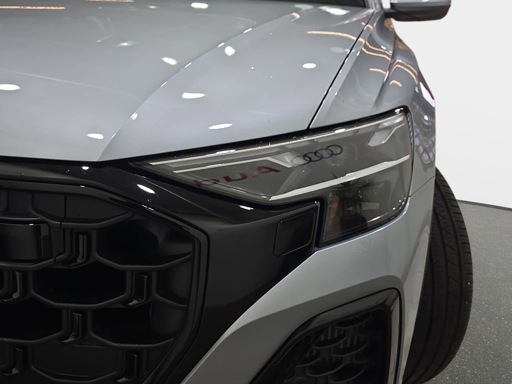 New 2026 Audi Q8 Premium Plus image 32