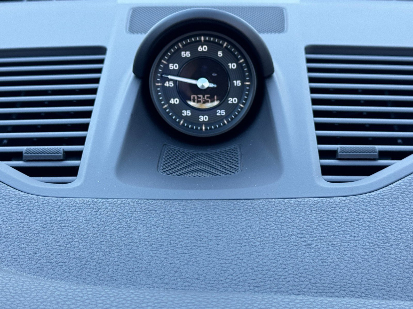 Used 2024 Porsche 911 Carrera T image 23