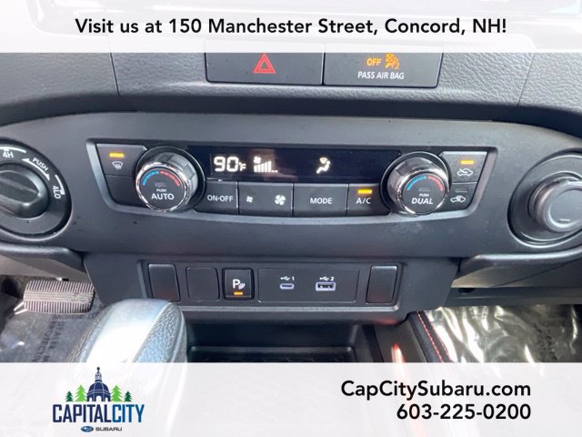 Used 2023 Nissan Frontier PRO-4X w/ Technology Package AWD/4WD image 23