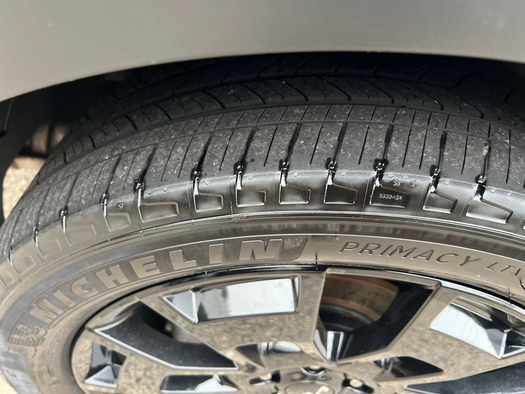 Certified 2022 Kia Telluride SX w/ SX Prestige Package AWD/4WD image 42