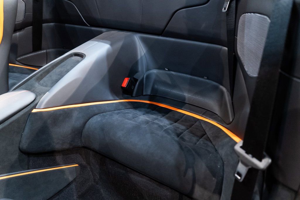 Certified 2025 Ferrari Roma Spider image 35