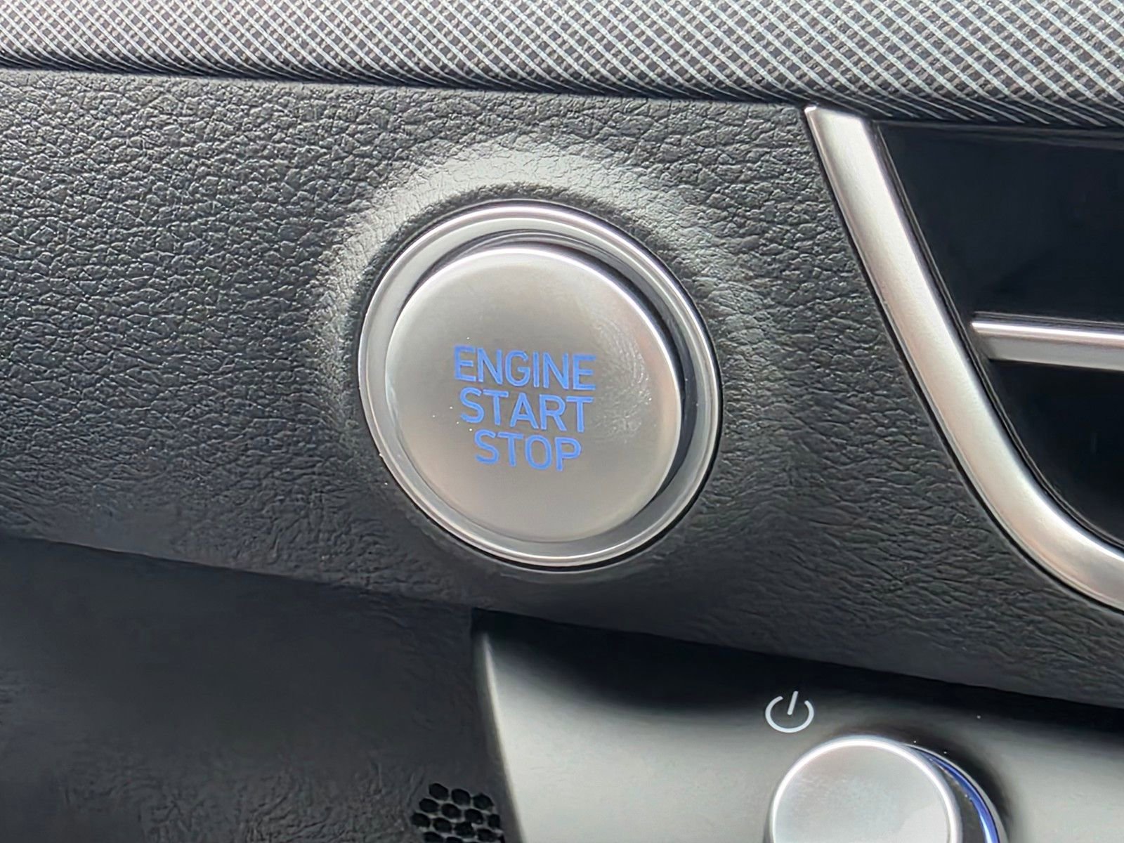 New 2025 Hyundai Sonata SEL FWD image 26