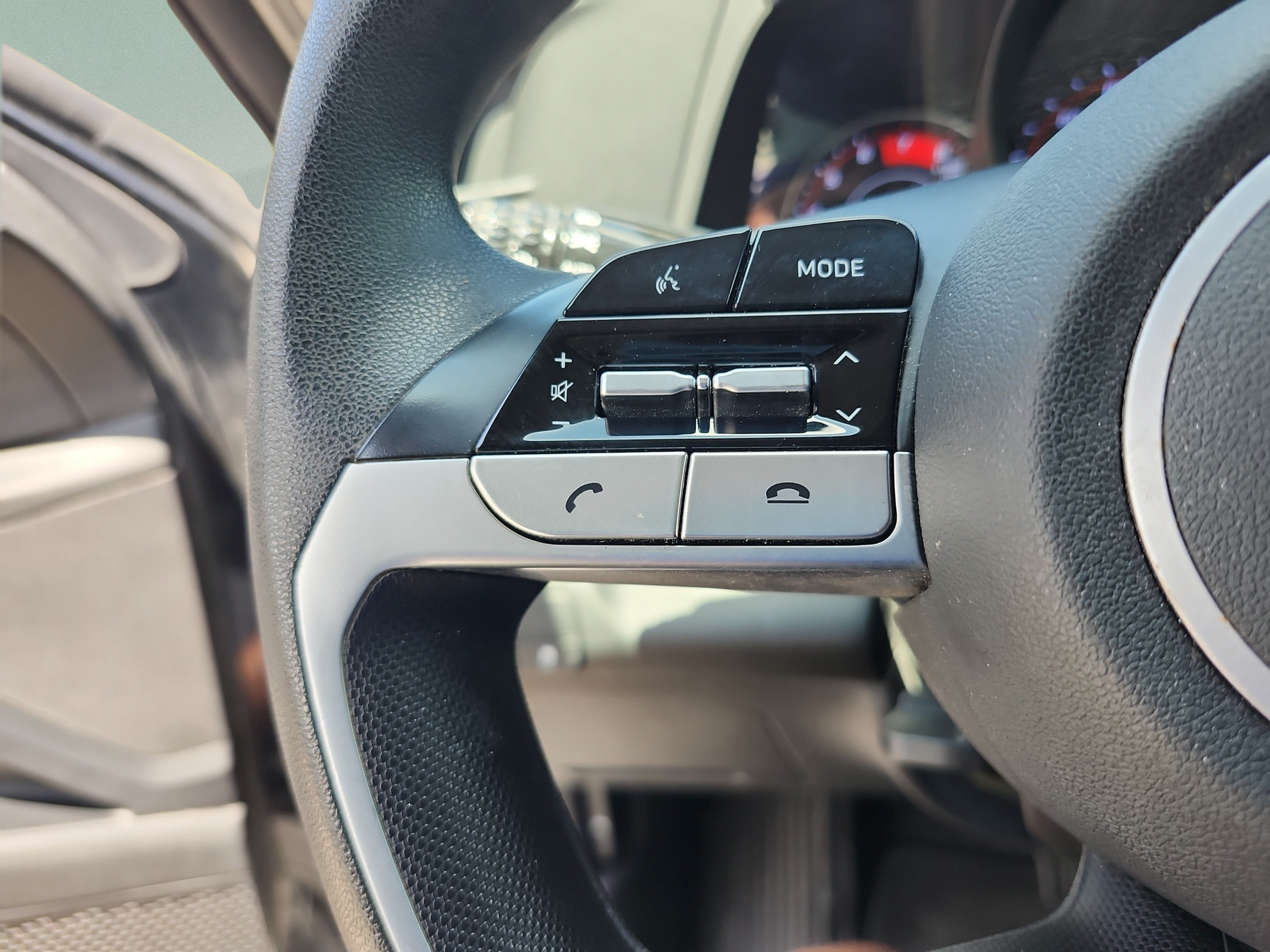 Used 2021 Hyundai Elantra SEL FWD image 12