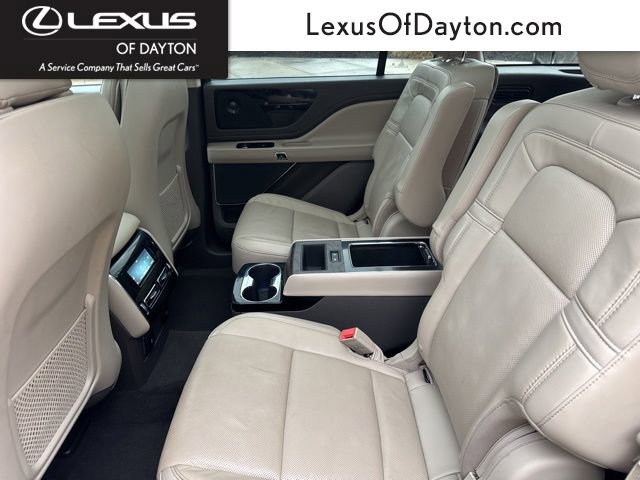Used 2021 Lincoln Aviator Reserve w/ Equipment Group 201A image 30