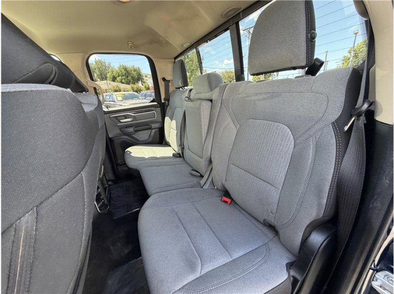 Used 2019 RAM 1500 Big Horn RWD image 24