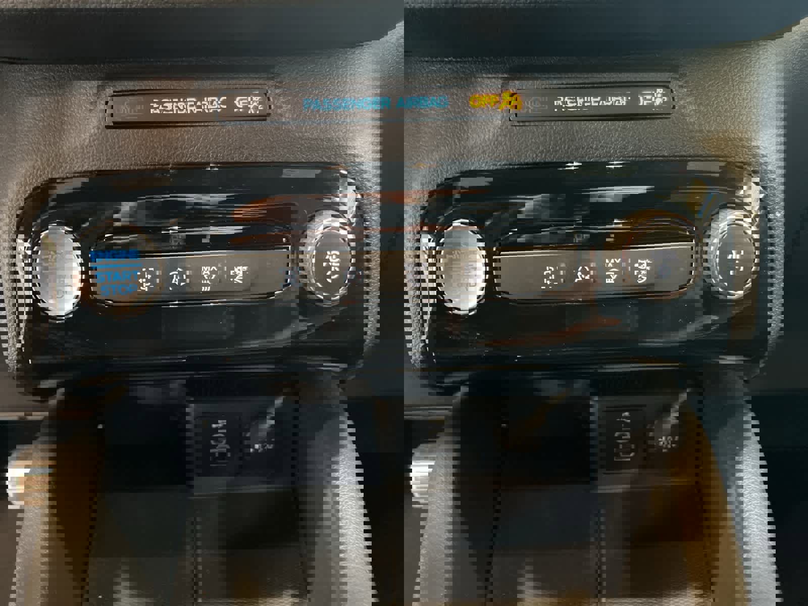 Used 2024 Ford Escape ST-Line w/ Tech Pack #1 image 18