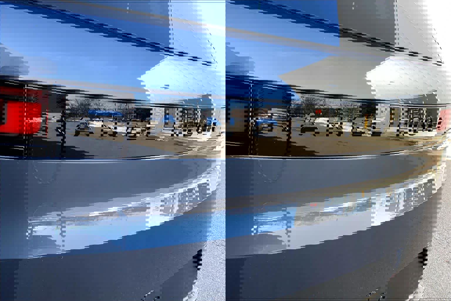 Used 2025 Land Rover Range Rover Sport SE AWD/4WD image 29