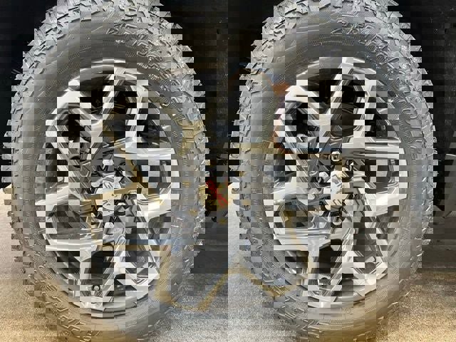 New 2026 GMC Sierra 1500 SLT w/ SLT Premium Package image 22