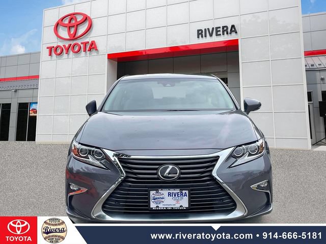 Used 2018 Lexus ES 350 w/ Luxury Package w/Wood Trim FWD image 2