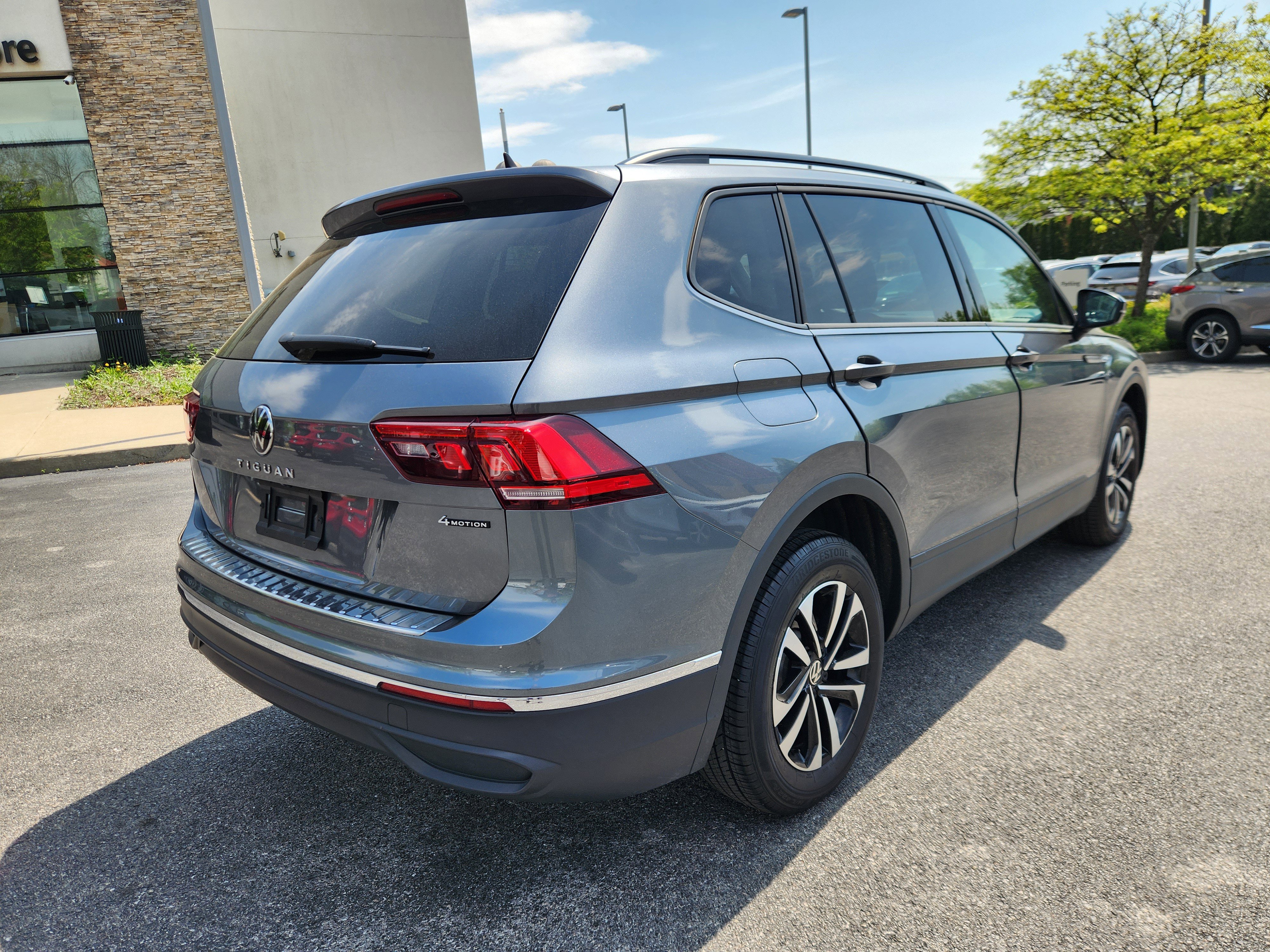 Used 2023 Volkswagen Tiguan S AWD/4WD image 4