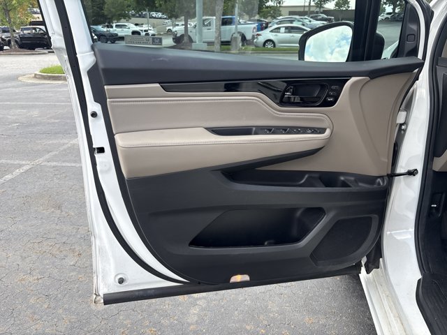 Used 2024 Honda Odyssey Touring image 11