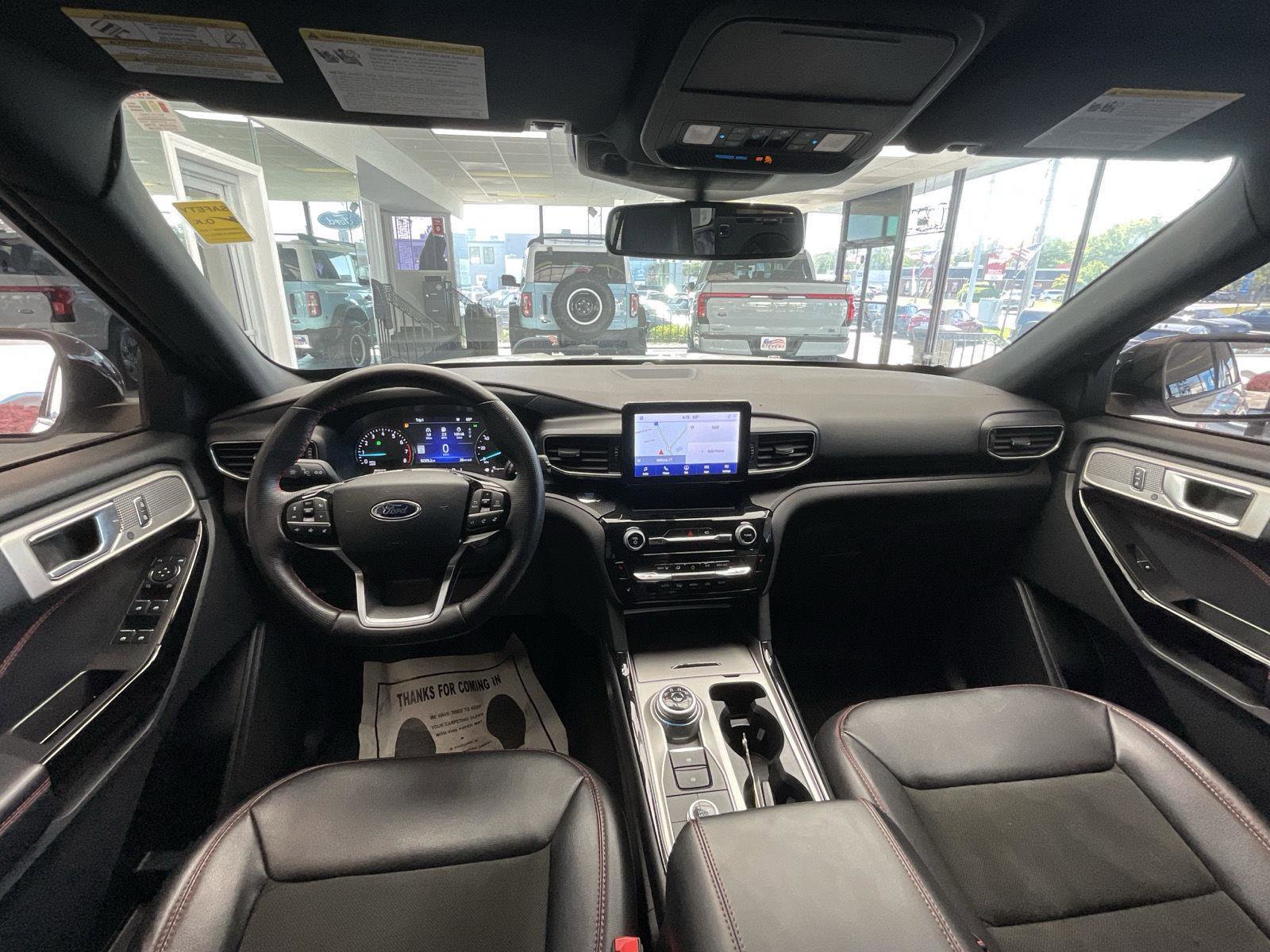 Used 2022 Ford Explorer ST-Line w/ Class IV Trailer Tow Package image 9