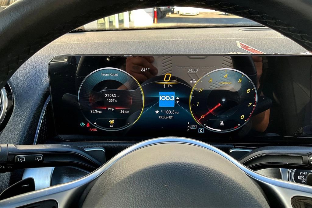 Used 2023 Mercedes-Benz GLB 250 image 11