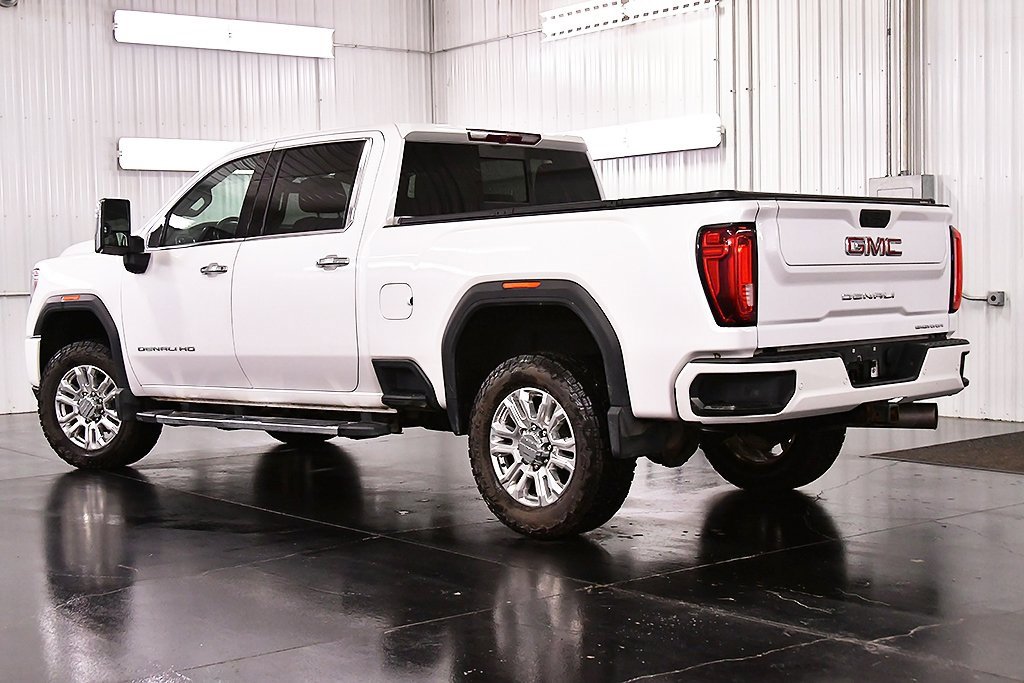 Used 2022 GMC Sierra 3500 Denali image 5