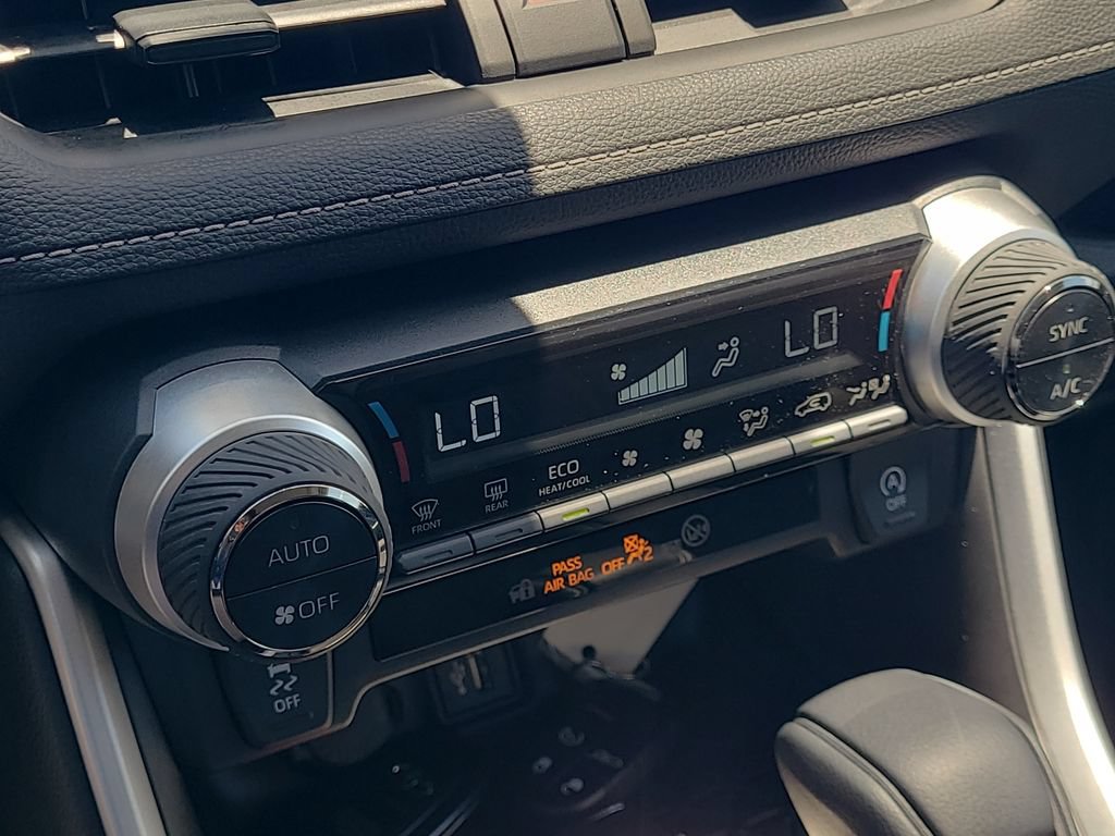Certified 2023 Toyota RAV4 XLE w/ Convenience Package FWD image 15