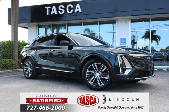 Used 2024 Cadillac Lyriq Luxury