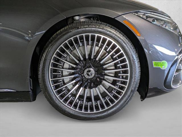 Certified 2023 Mercedes-Benz EQS 580 4MATIC Sedan image 26