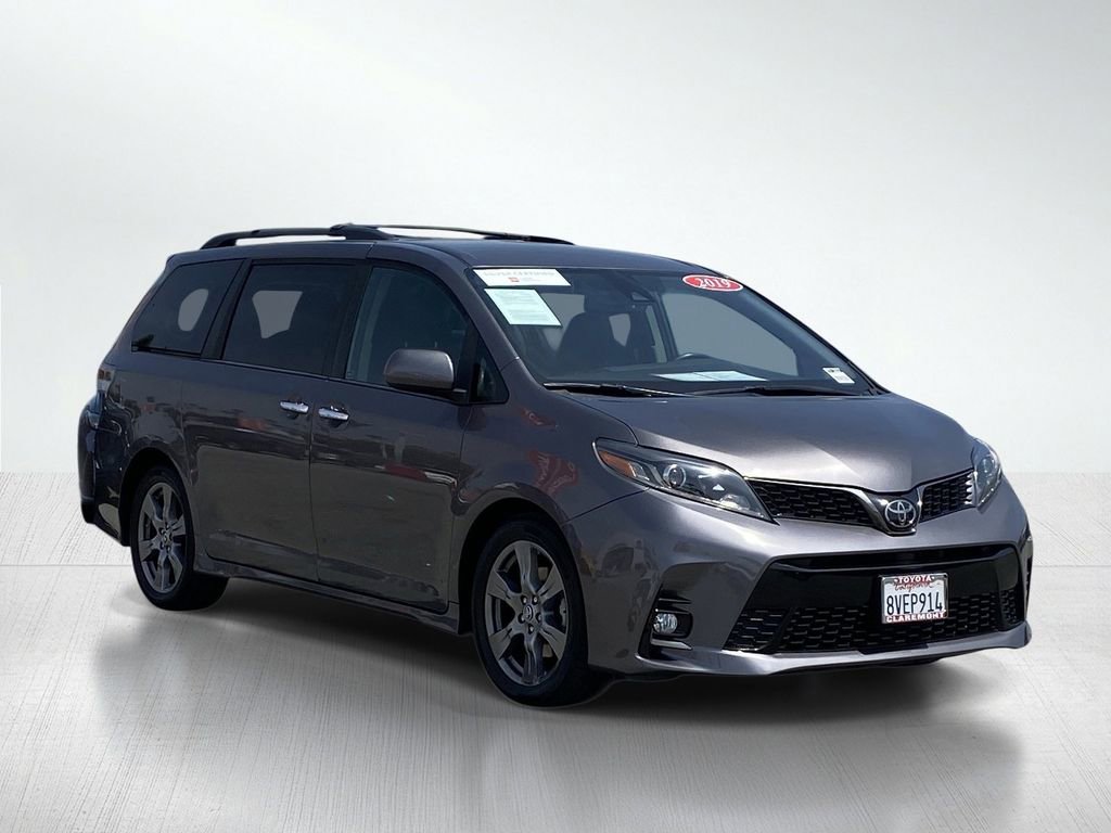 Certified 2019 Toyota Sienna SE FWD image 12