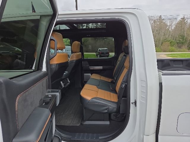 Used 2023 Ford F350 Platinum AWD/4WD image 28