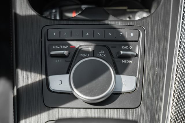 Used 2018 Audi S4 Prestige w/ Prestige Package image 24
