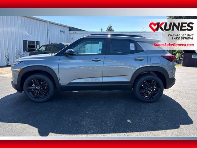 New 2026 Chevrolet TrailBlazer LT w/ Midnight Edition AWD/4WD image 8