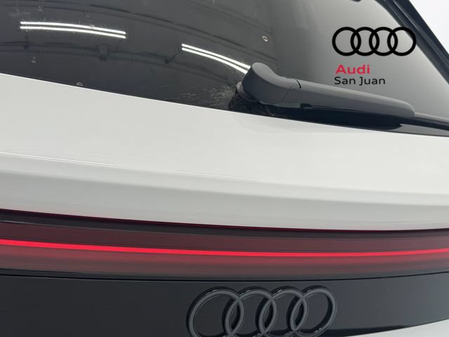 New 2026 Audi SQ8 Premium Plus AWD/4WD image 11