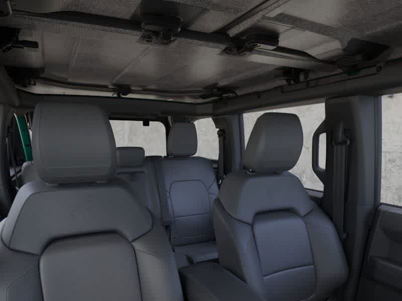 New 2025 Ford Bronco Outer Banks w/ Sasquatch Package AWD/4WD image 12