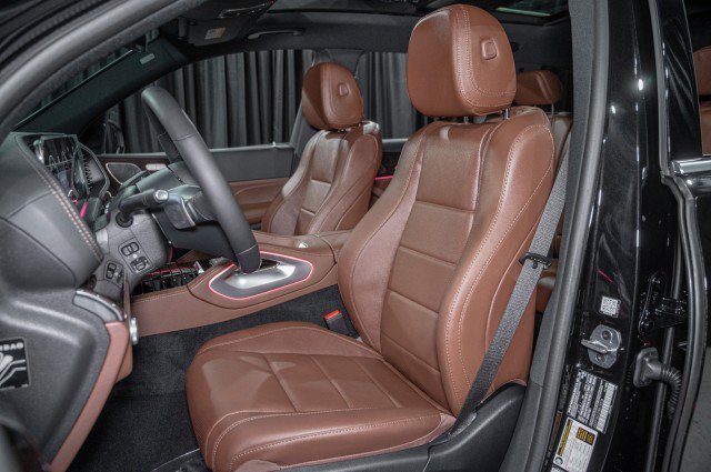 New 2026 Mercedes-Benz GLS 450 4MATIC image 11