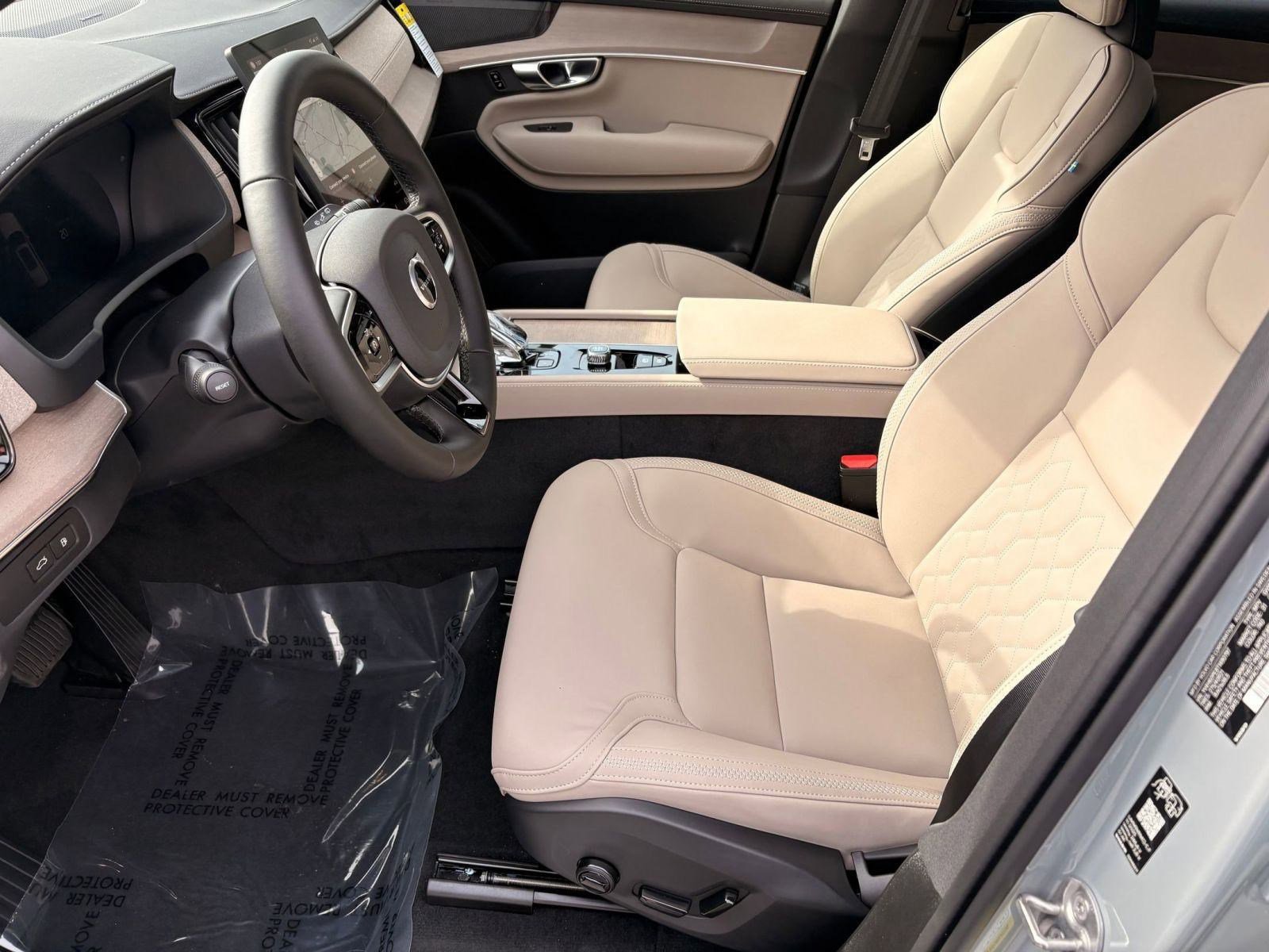 New 2026 Volvo XC90 T8 Plus image 5