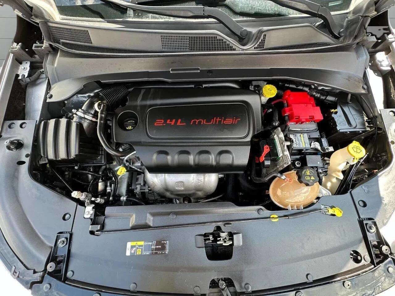 Used 2021 Jeep Compass Trailhawk image 45