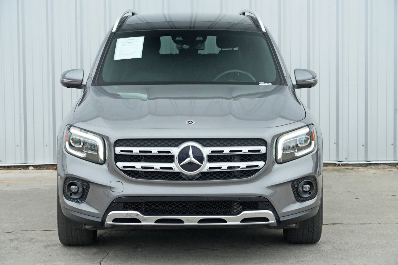 Used 2020 Mercedes-Benz GLB 250 4MATIC w/ Premium Package image 49