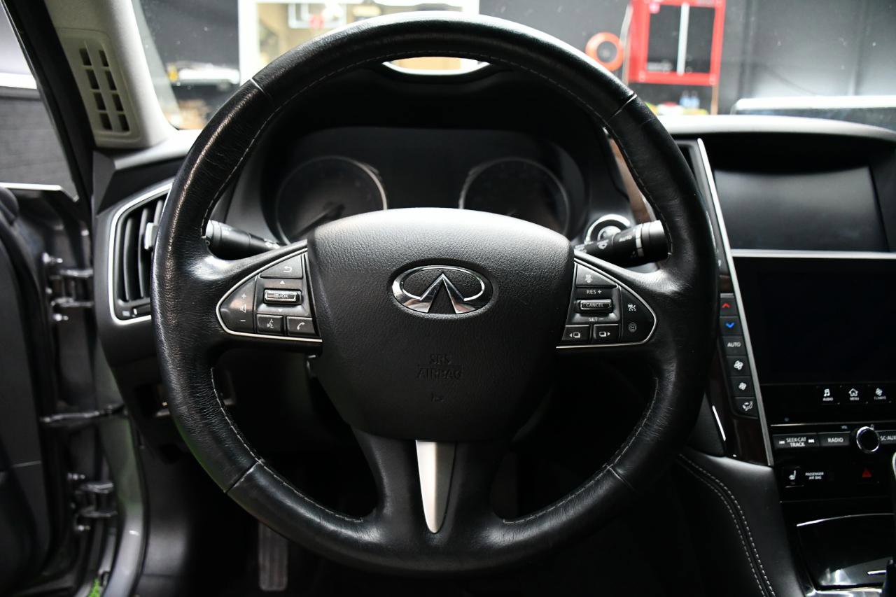 Used 2016 INFINITI Q50 3.0t Premium w/ Driver Assistance Package AWD/4WD image 20