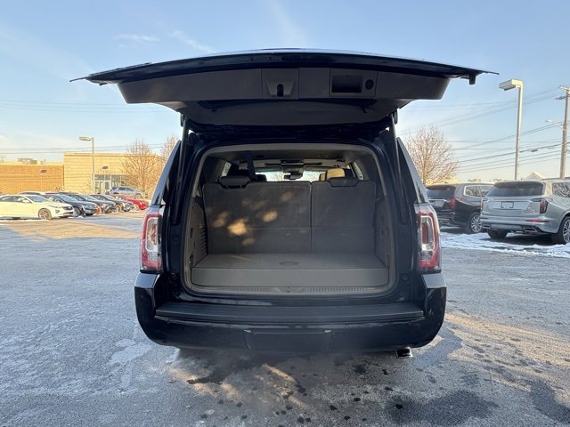 Used 2018 GMC Yukon SLT w/ Premium Edition image 6