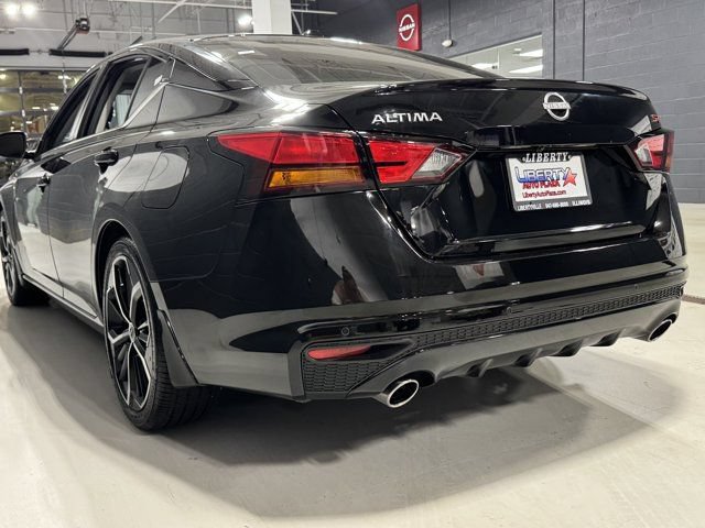 Used 2024 Nissan Altima 2.5 SR FWD image 22