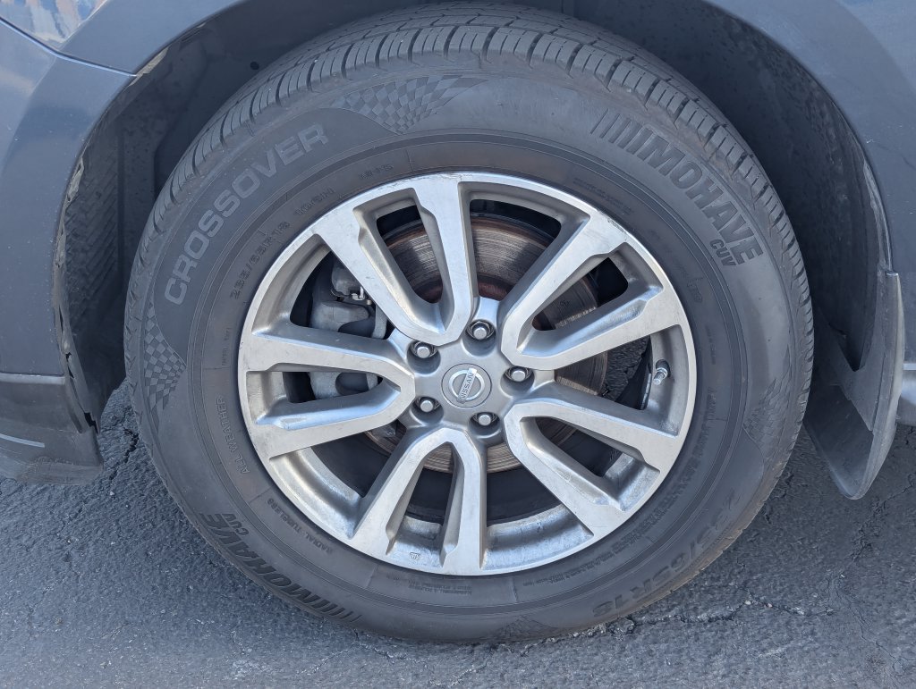Used 2013 Nissan Pathfinder SL AWD/4WD image 13