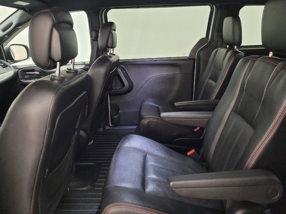 Used 2019 Dodge Grand Caravan GT FWD image 18