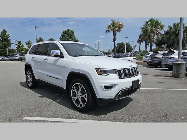 Used 2022 Jeep Grand Cherokee Limited w/ Tech Group AWD/4WD image 31