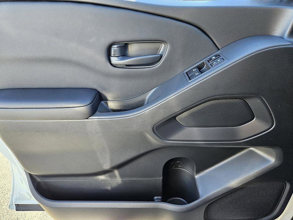 New 2026 Nissan Frontier S image 28