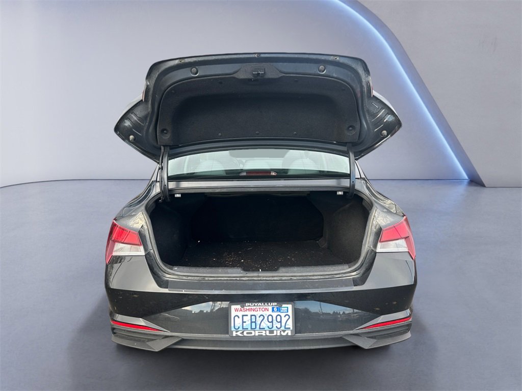 Used 2022 Hyundai Elantra SEL w/ Convenience Package image 13