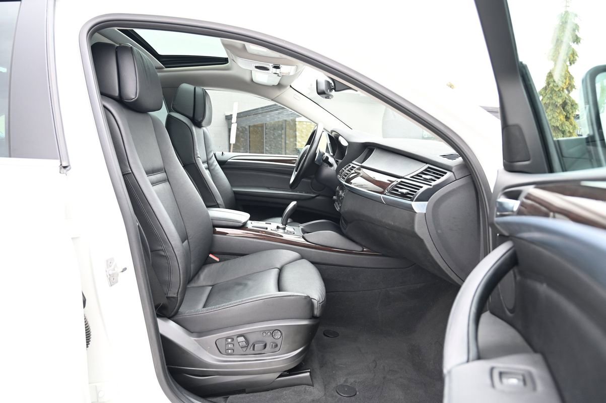 Used 2013 BMW X6 xDrive50i image 48