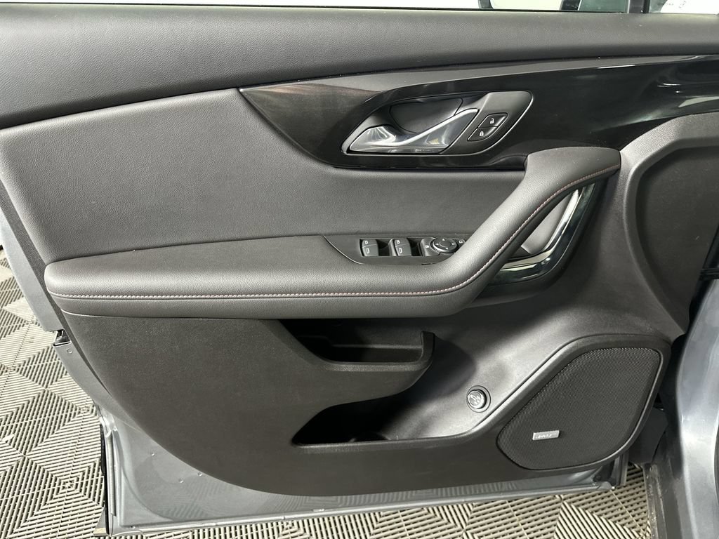 Used 2023 Chevrolet Blazer RS w/ LPO, Floor Liner Package FWD image 23