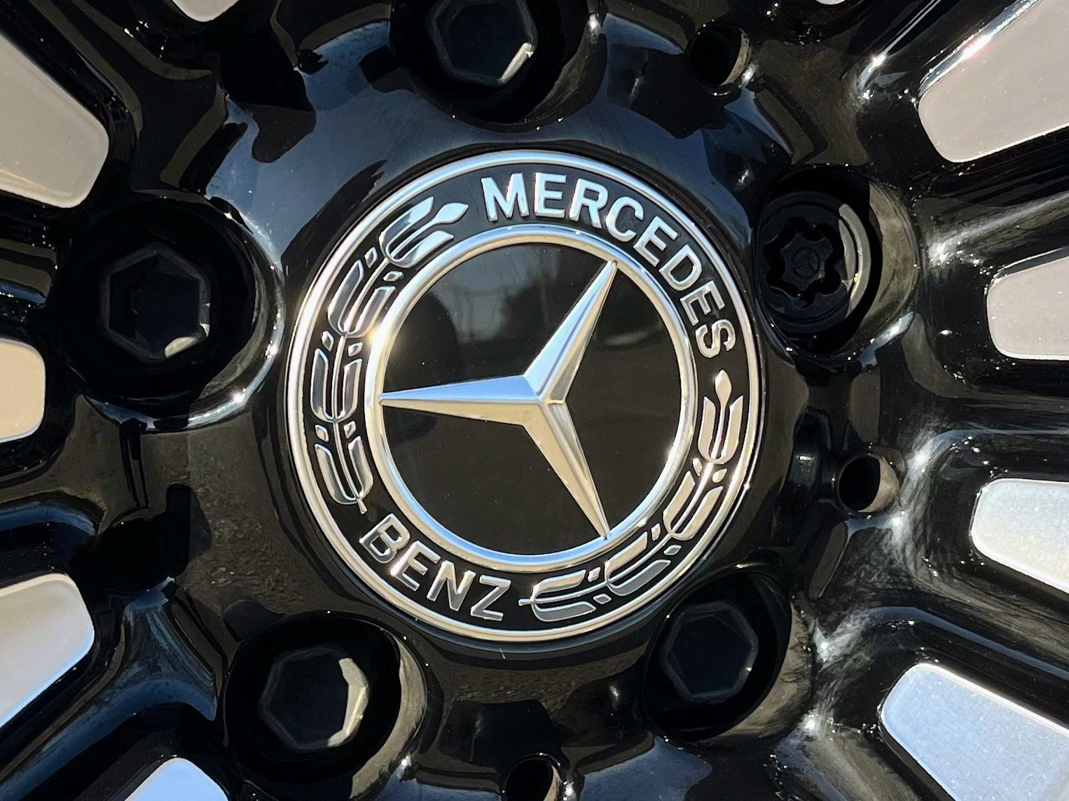 Used 2024 Mercedes-Benz CLE 450 4MATIC Coupe image 11