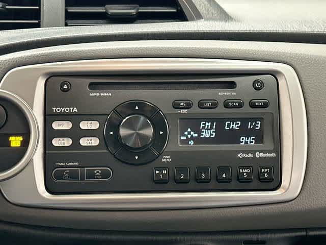 Used 2012 Toyota Yaris SE FWD image 9