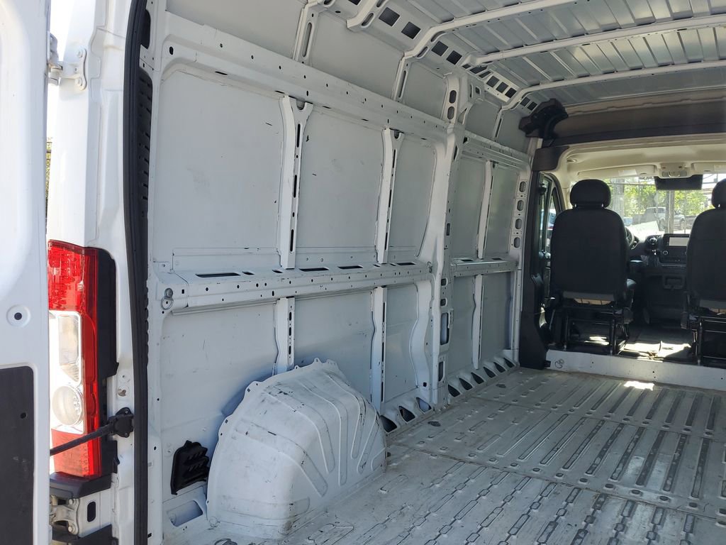 Used 2023 RAM ProMaster 2500 FWD image 9